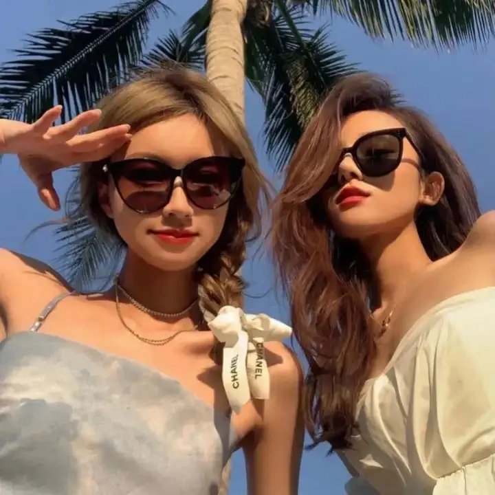 六叠间的钢琴家 海报
